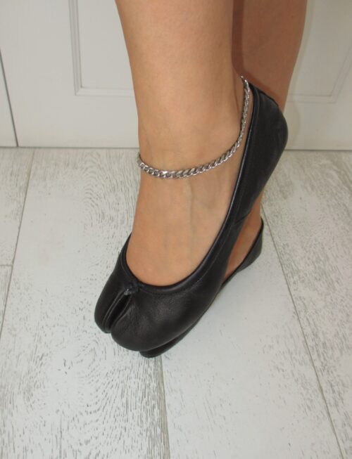 THE SILVER CHAIN ANKLET